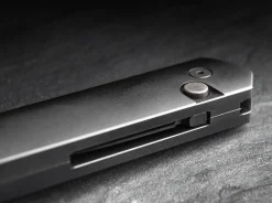 Kwaiken Compact Automatic All Black|Böker Plus Hot