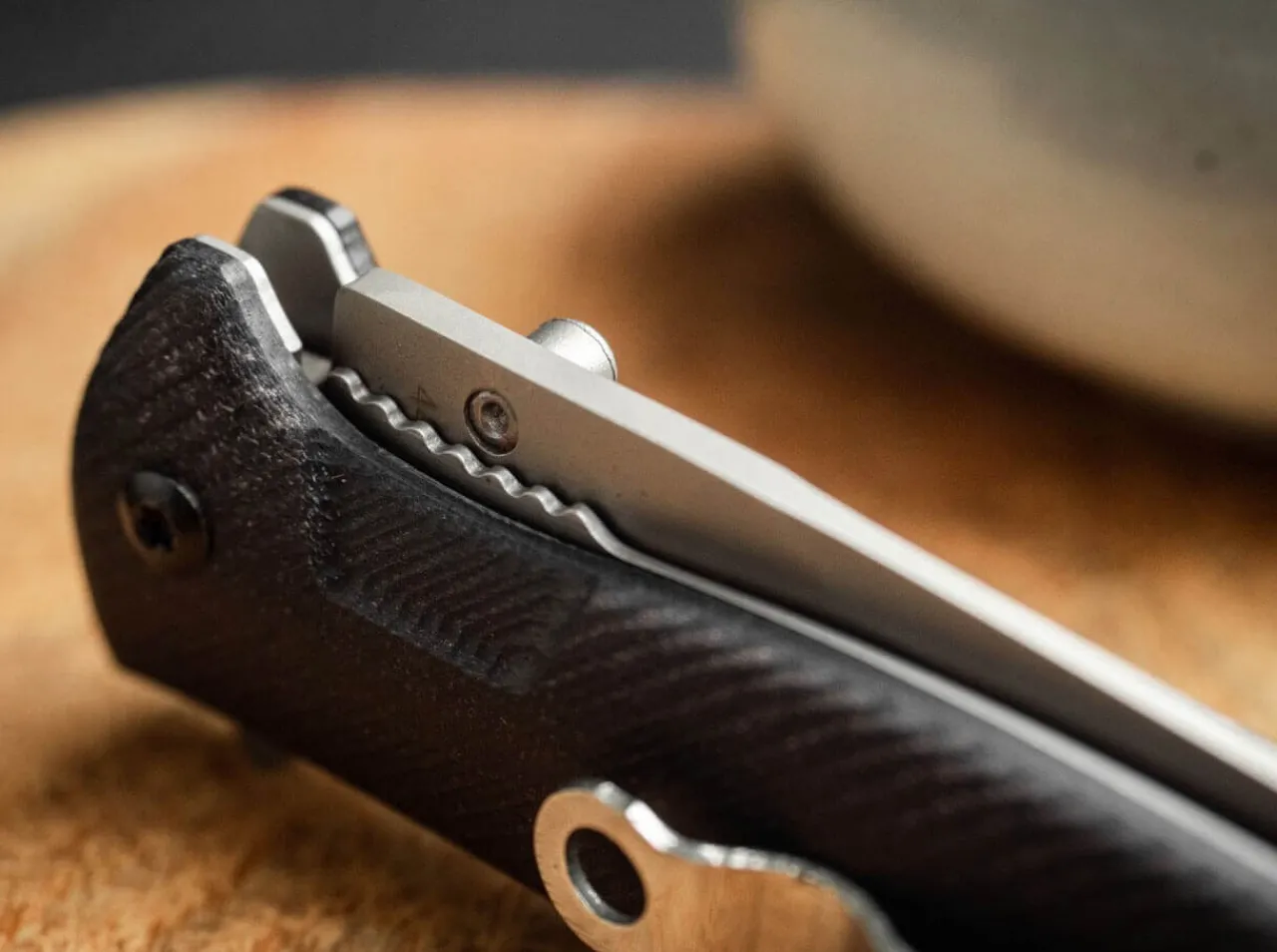 Small But Serious|Magnum Online